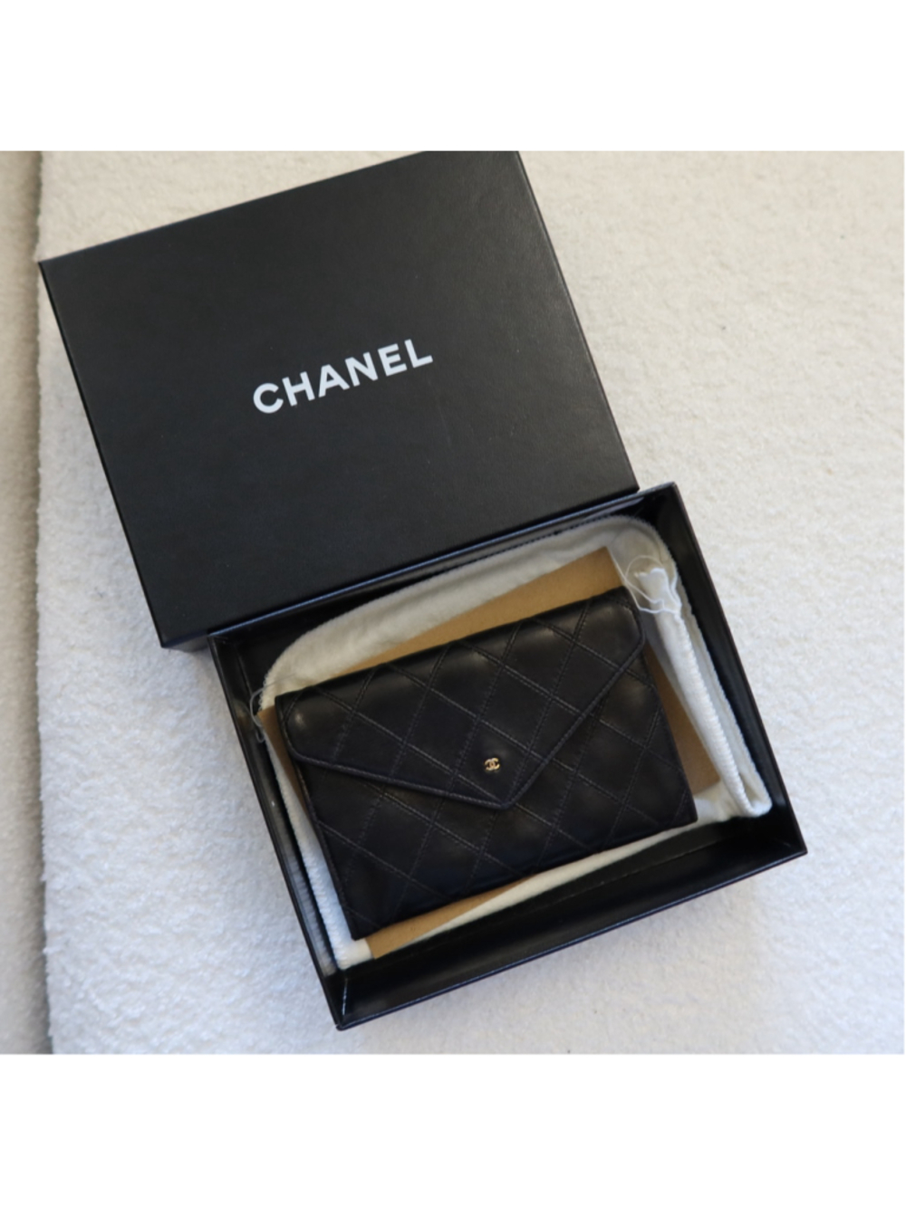 Chanel Lambskin Envelope Wallet EXCELLENT